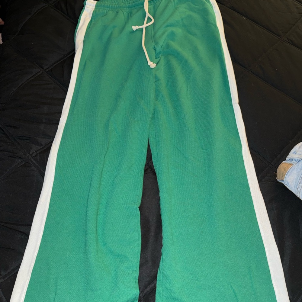 Universal Thread Green SweatPants with White Side Stripes